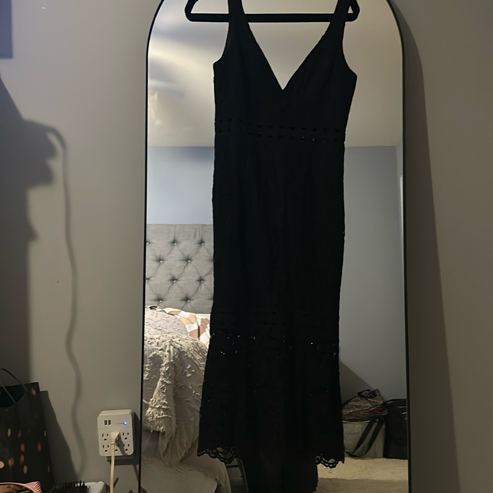 Bardot black lace dress size 4